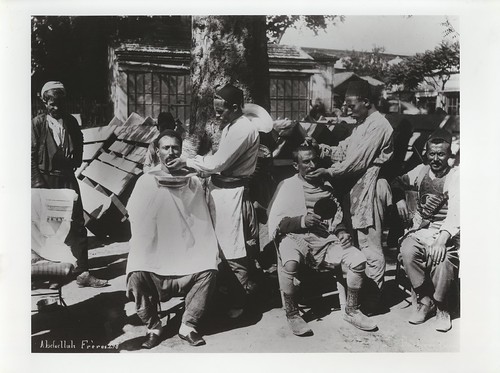 Sokak Berberleri, 1885 - Street Barbers, 1885